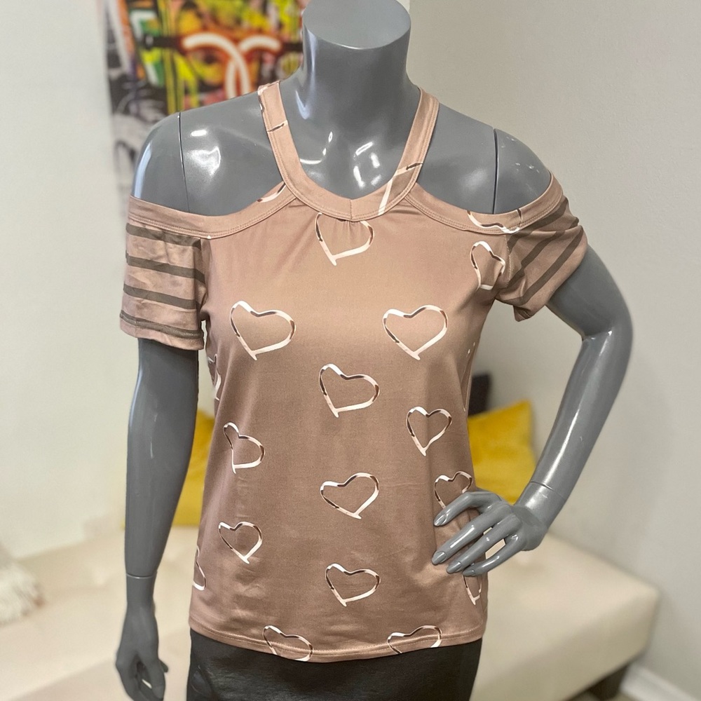 Heart Print Cold Shoulder Top | Brown | Large